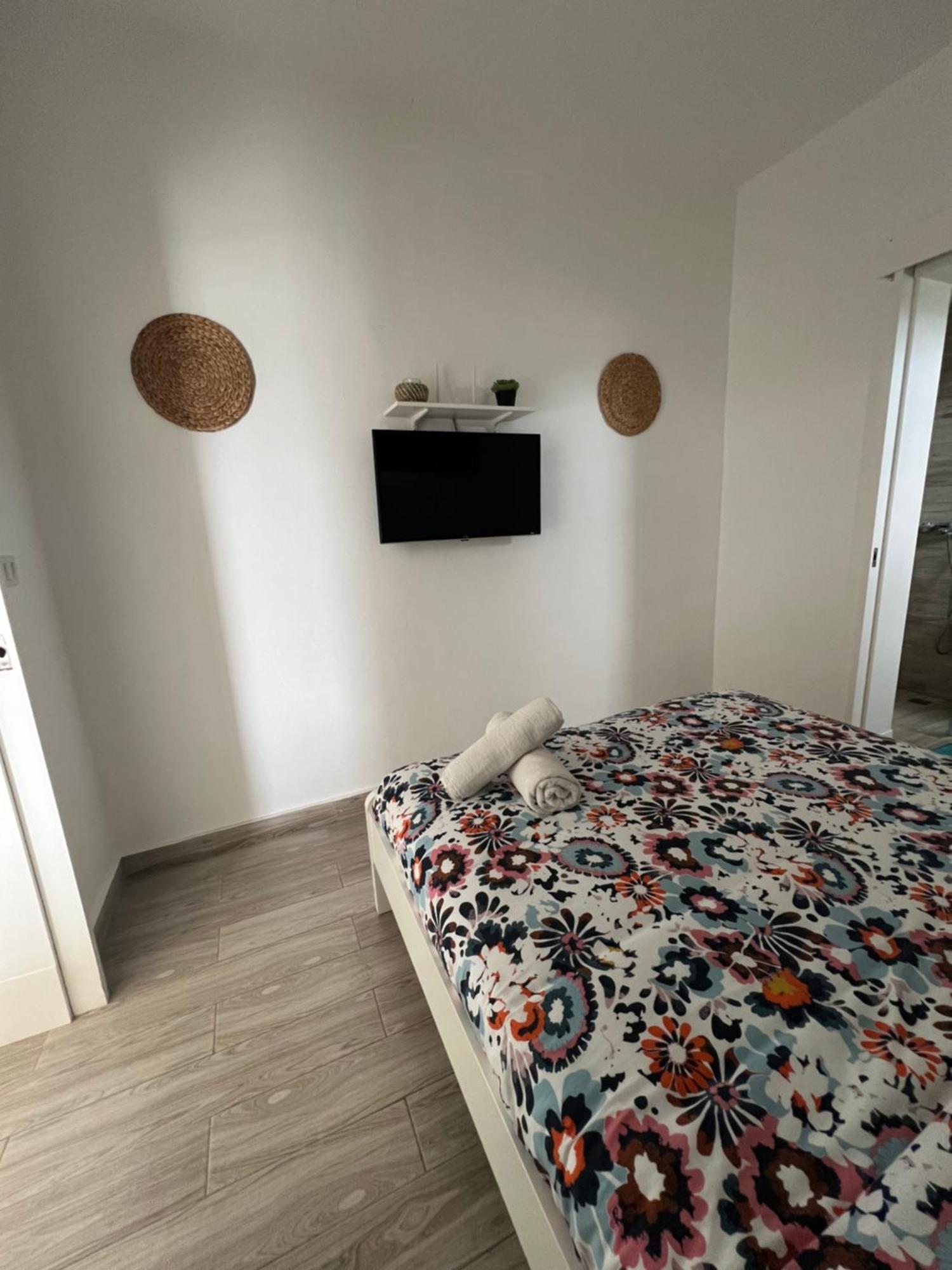 One Suite Beach Club Appartment Пунта-Кана Экстерьер фото